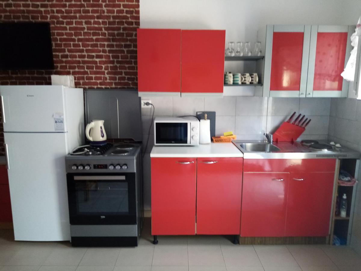 Apartments Luca Ражанац Экстерьер фото